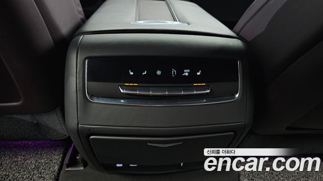 Cadillac Escalade 2021