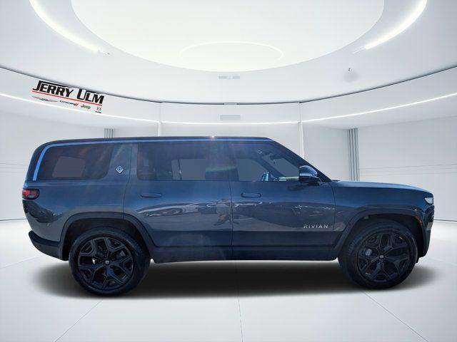 Rivian R1S 2023