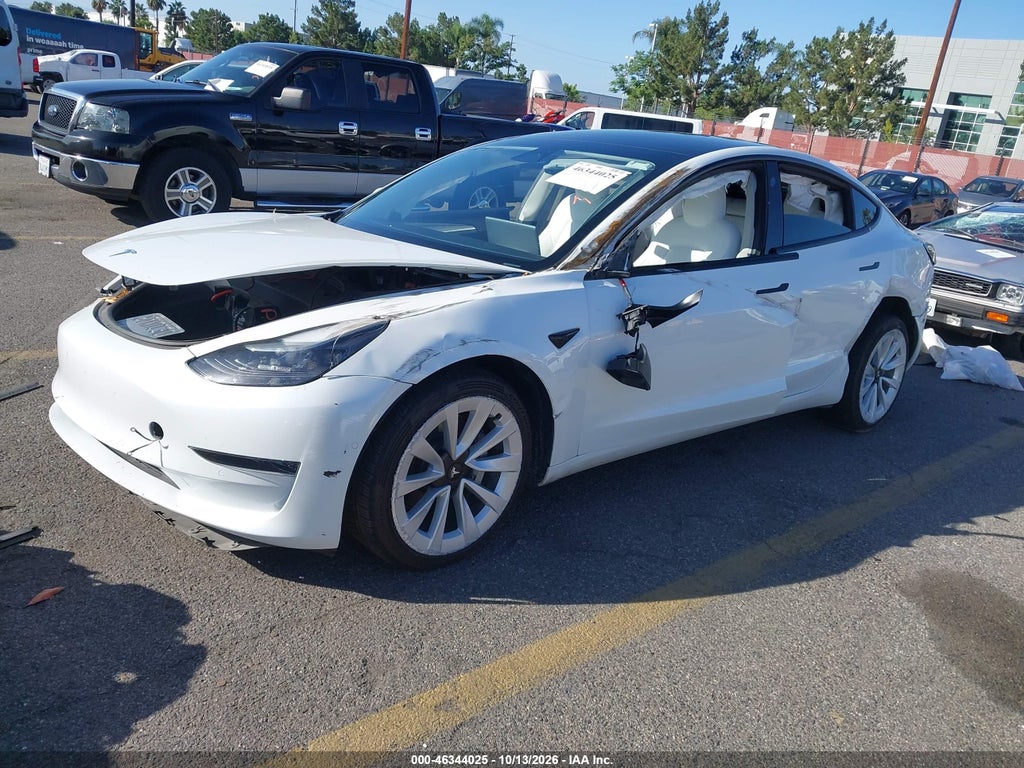 Tesla Model 3 2022