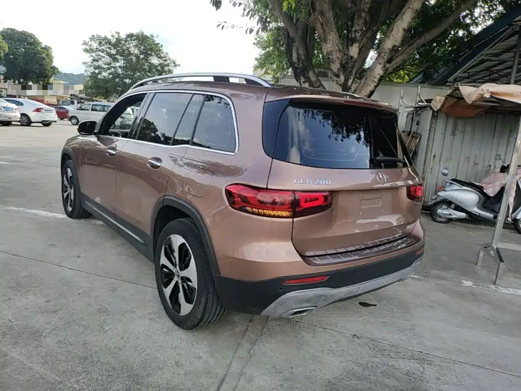 Mercedes-Benz GLB 2021