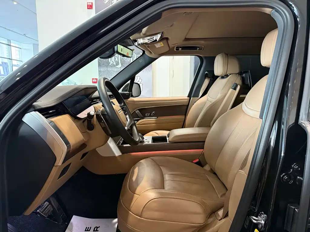 Land Rover Range Rover 2024