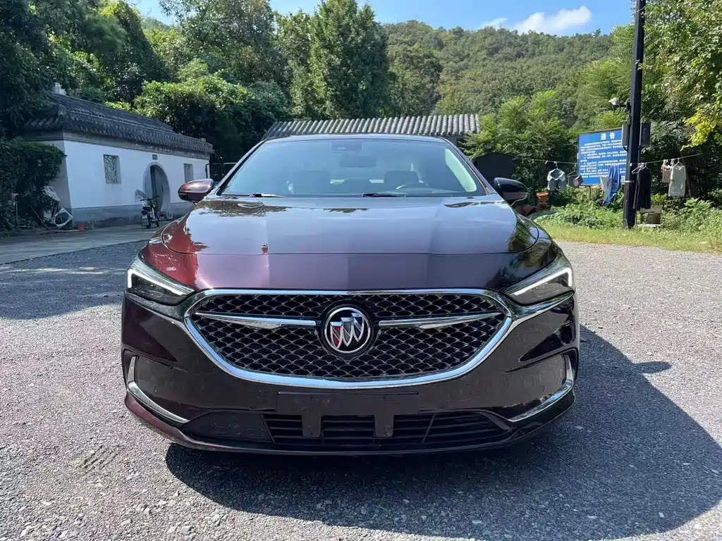 Buick LaCrosse 2022