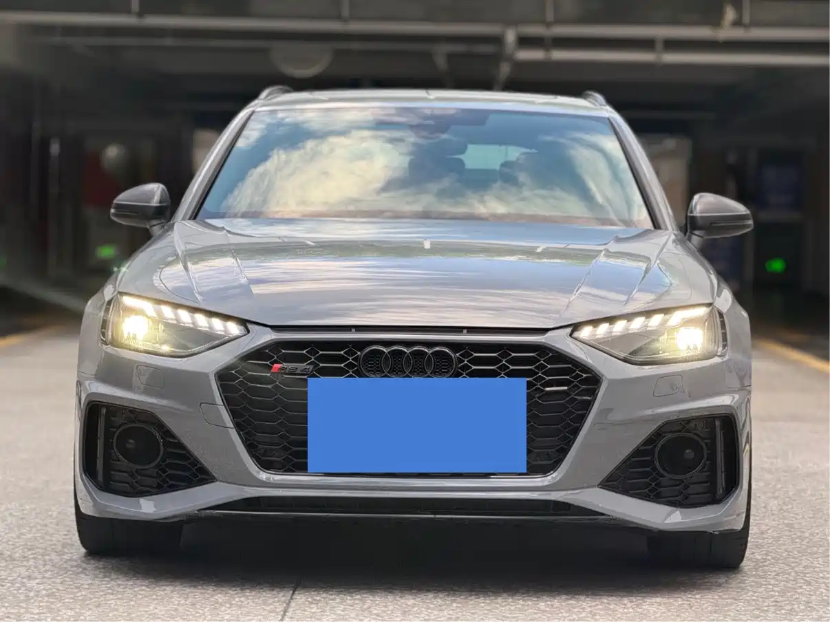 Audi RS 4 2024