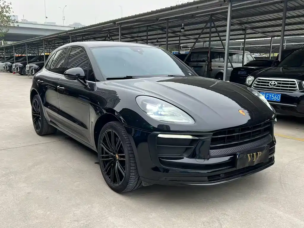 Porsche Macan 2023