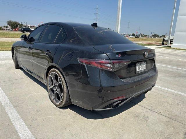 Alfa Romeo Giulia 2024