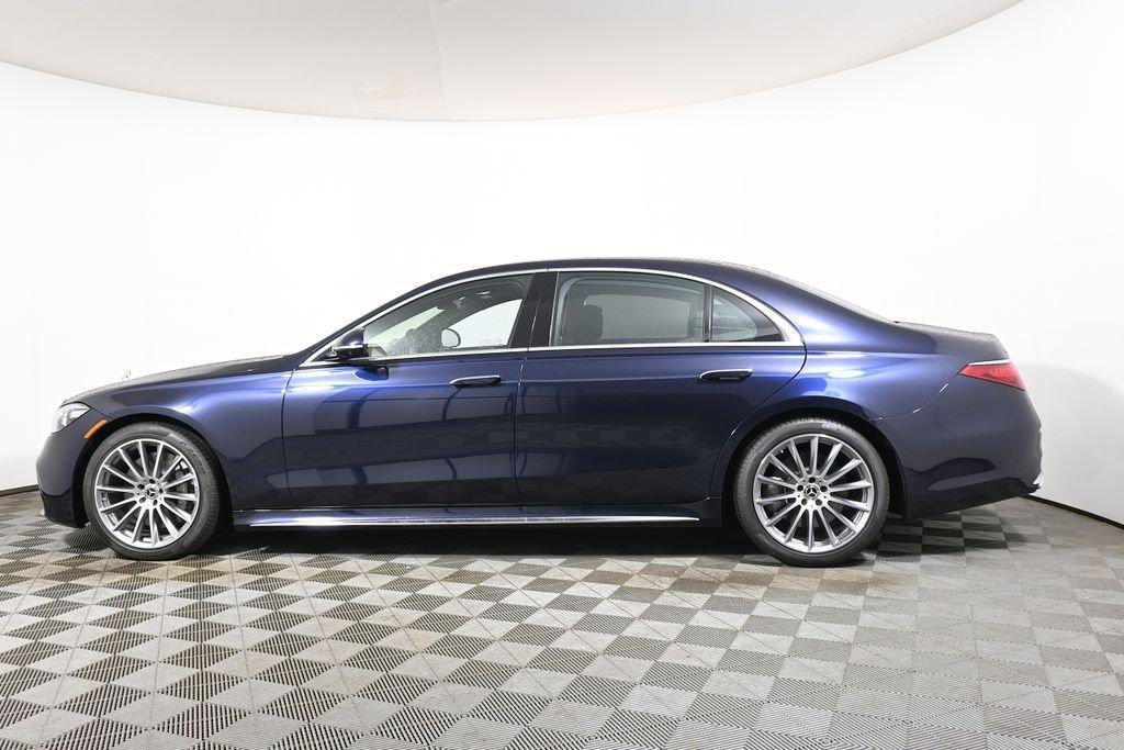 Mercedes-Benz S-Класс 2023