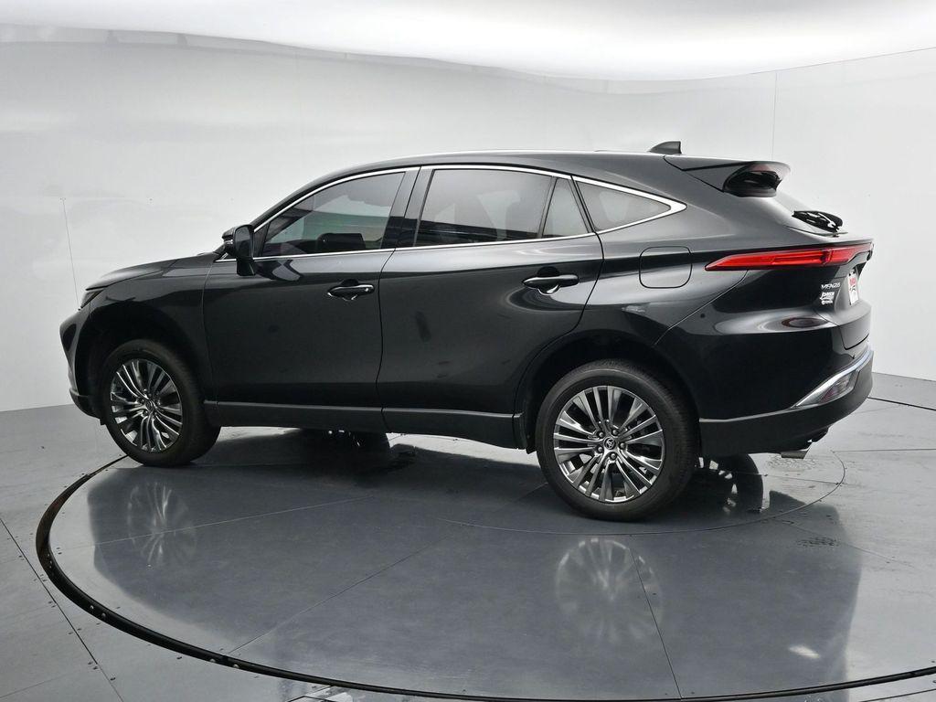 Toyota Venza 2023