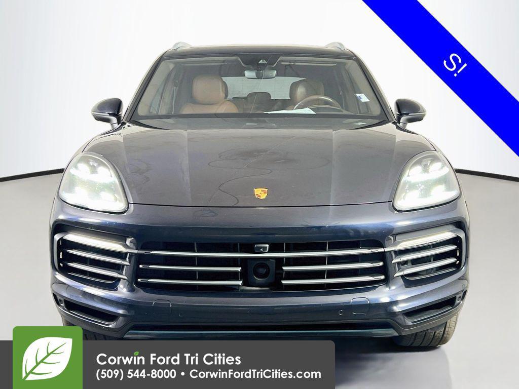 Porsche Cayenne 2021