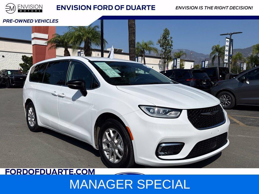 Chrysler Pacifica 2024