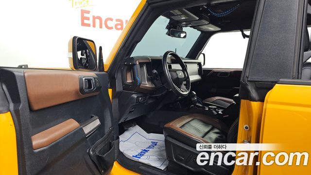 Ford Bronco 2022