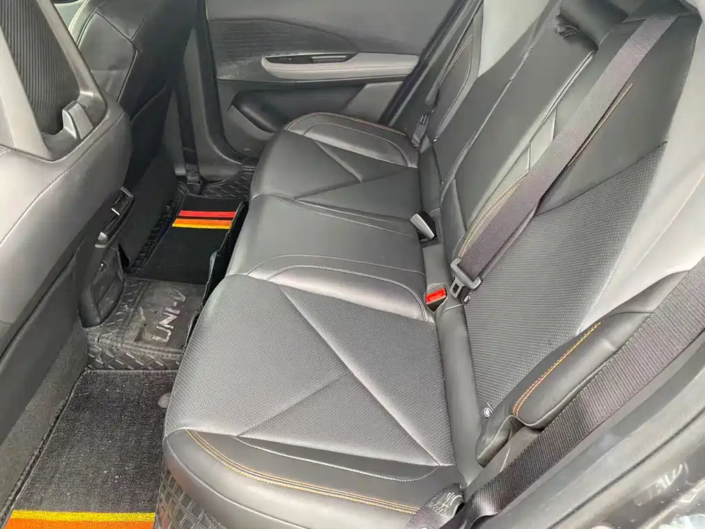 Changan UNI-V 2023