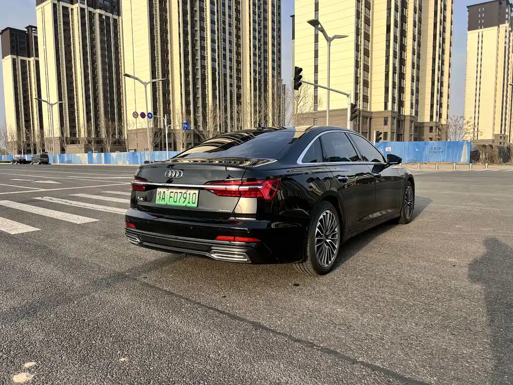 Audi e-tron 2021