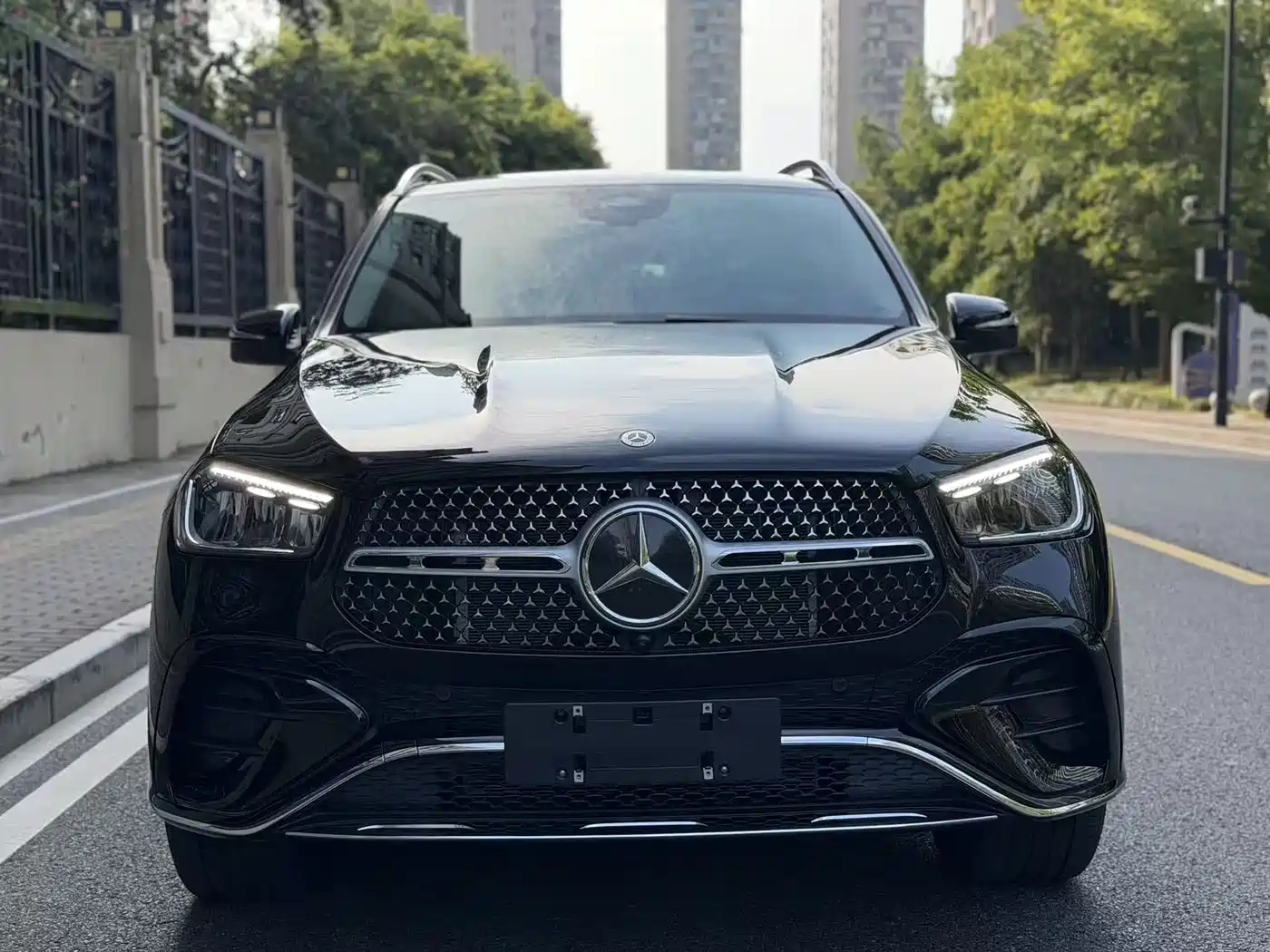 Mercedes-Benz GLE 2025