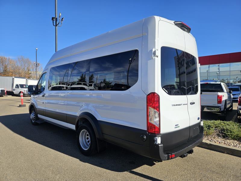 Ford Transit 2024