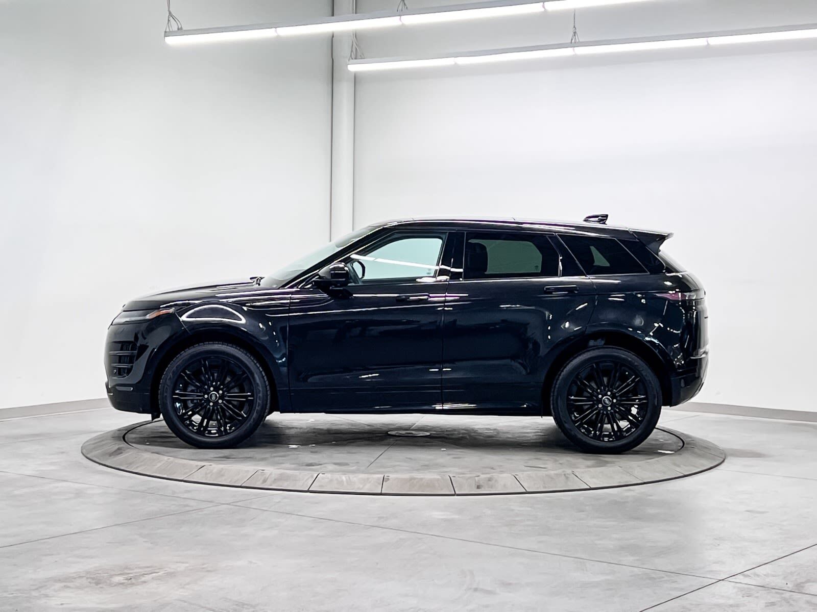 Land Rover Range Rover Evoque 2024