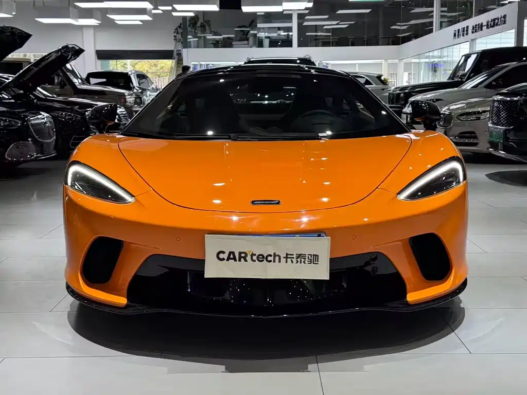 McLaren GT 2023