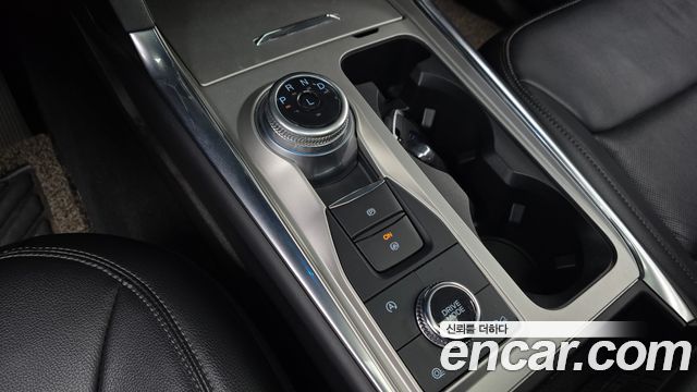 Ford Explorer 2022