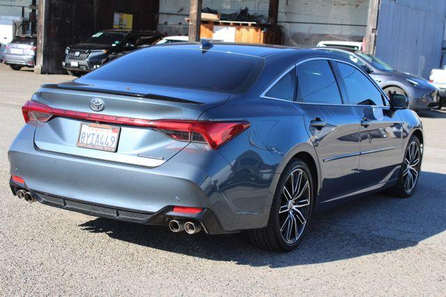 Toyota Avalon 2021
