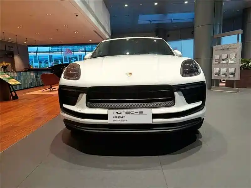 Porsche Macan 2023