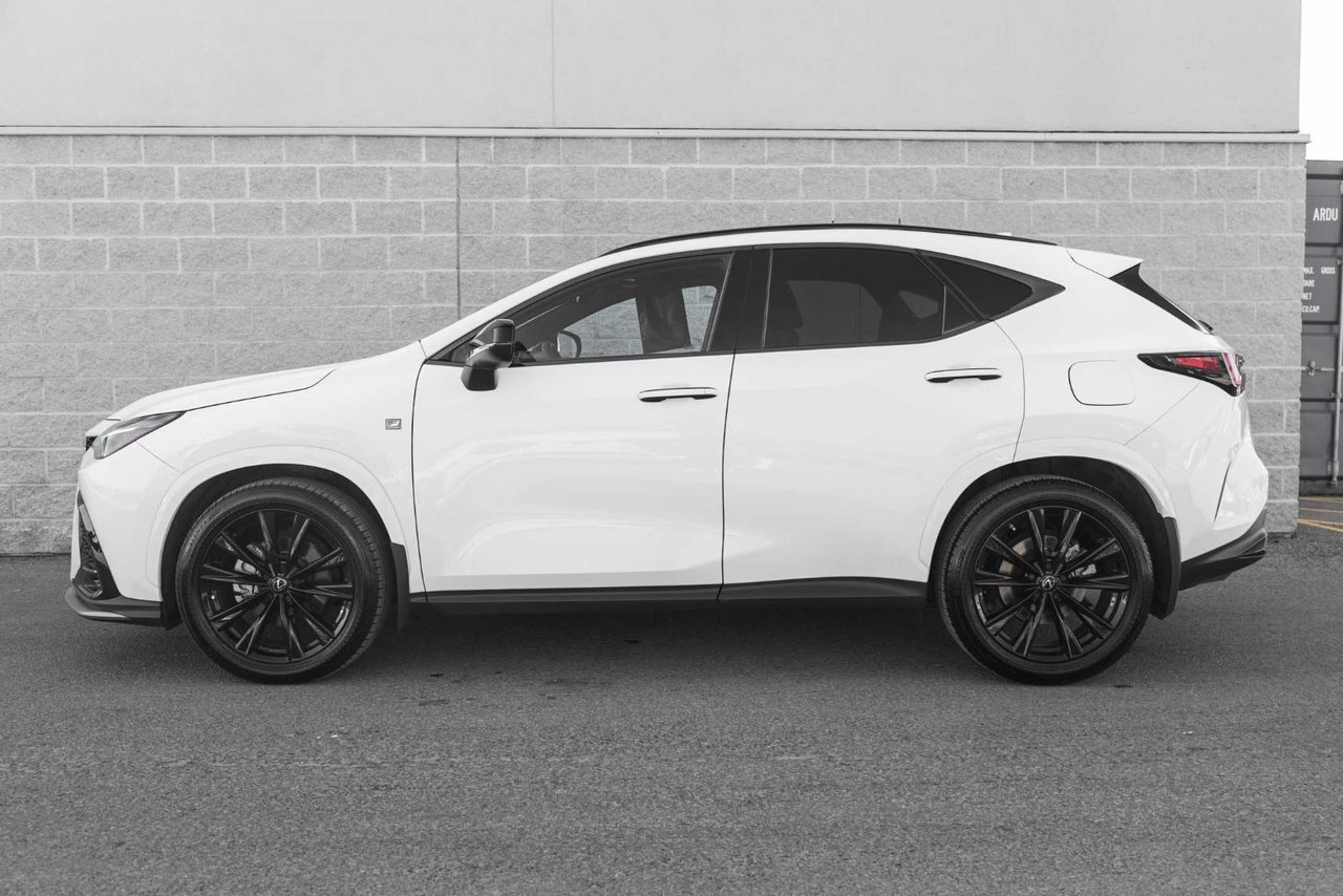 Lexus NX 2022