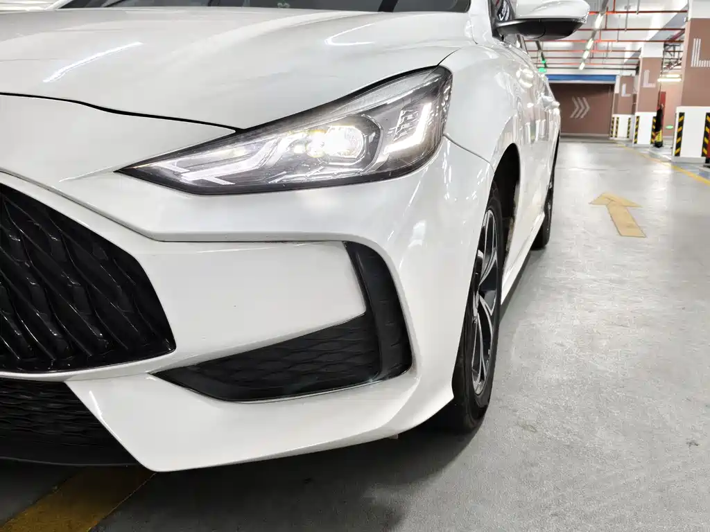 MG MG5 2022