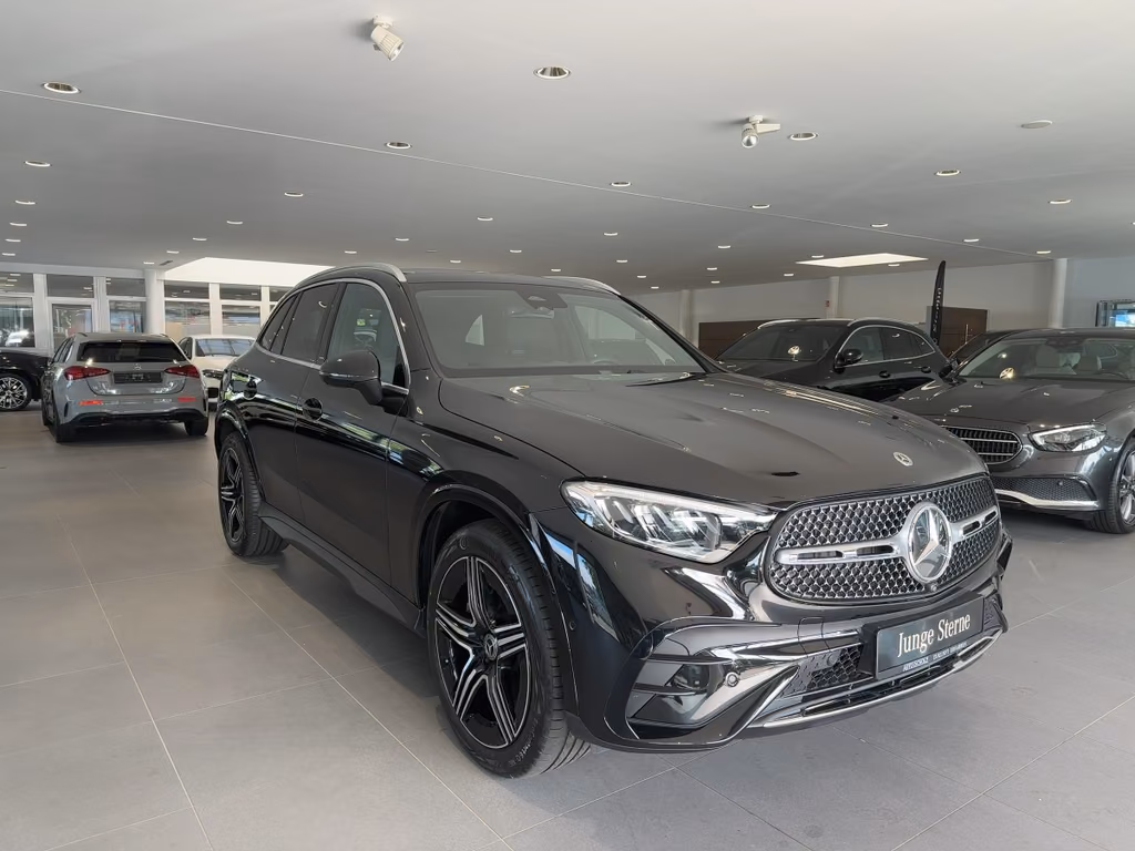 Mercedes-Benz GLC 220 2025
