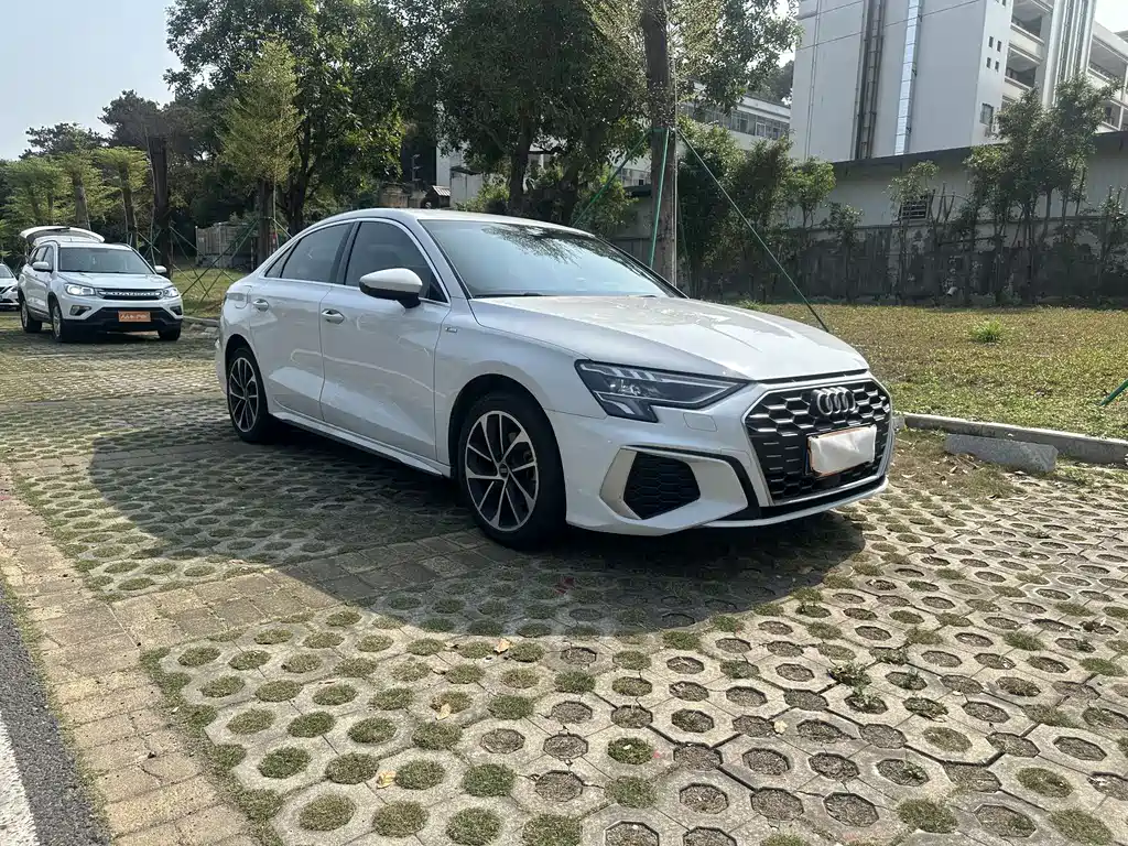 Audi A3 2023