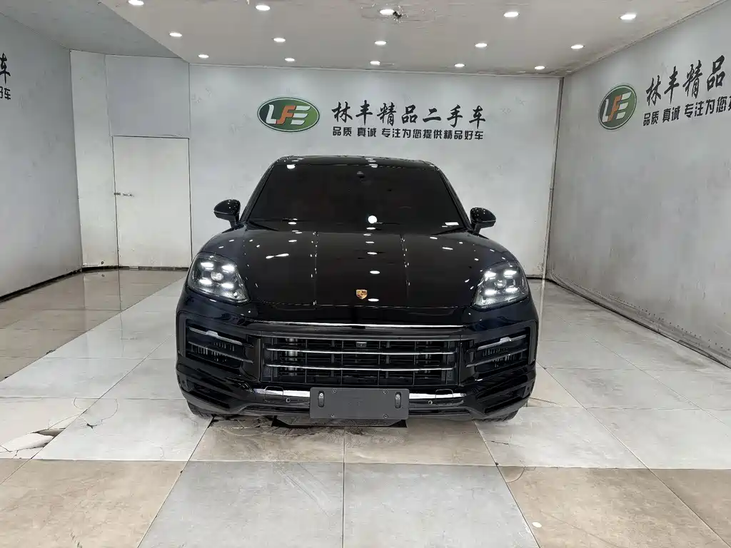 Porsche Cayenne 2023