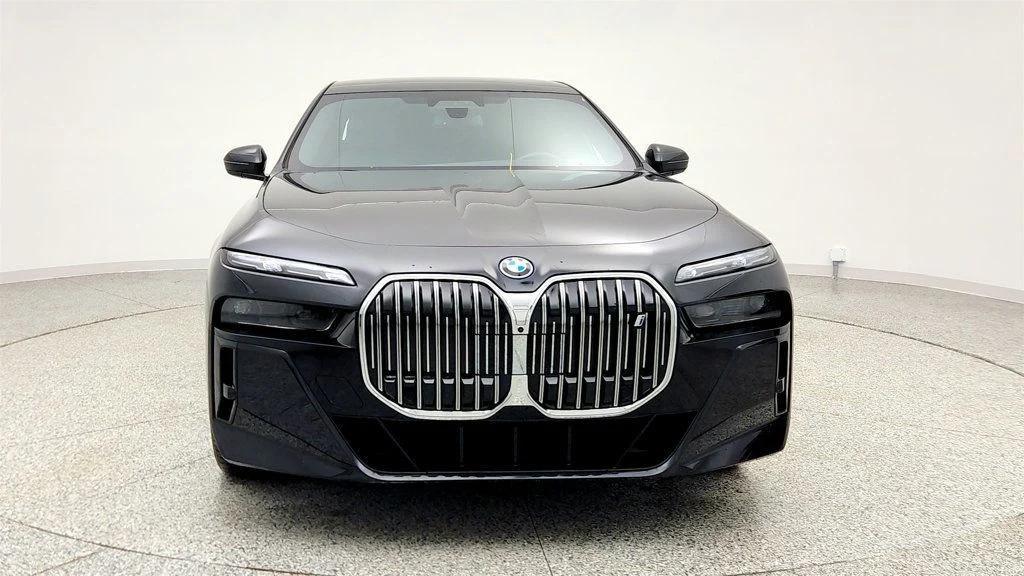BMW i7 2024