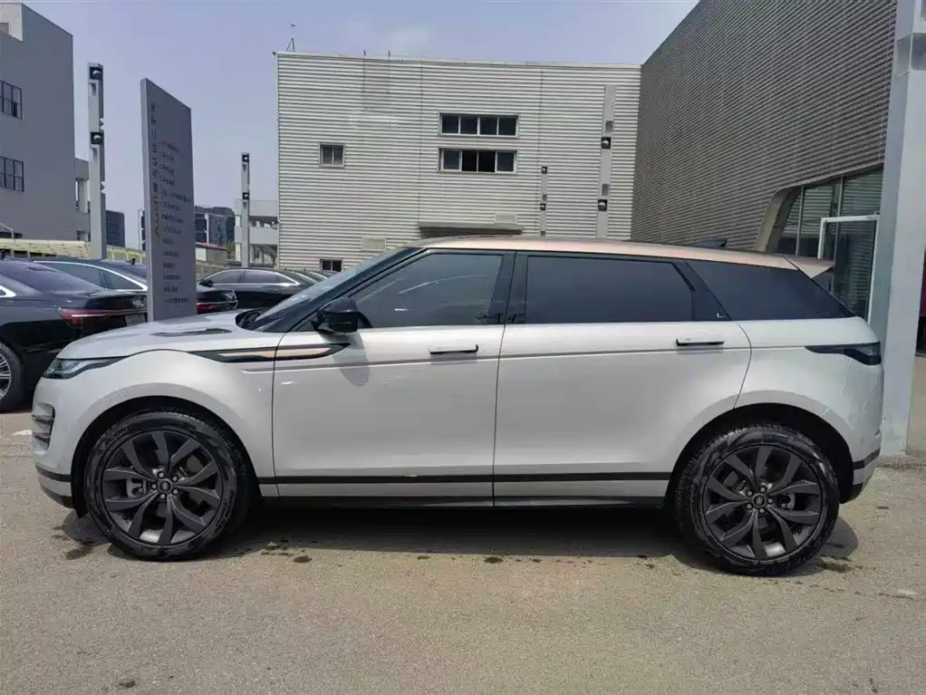 Land Rover Range Rover Evoque 2022