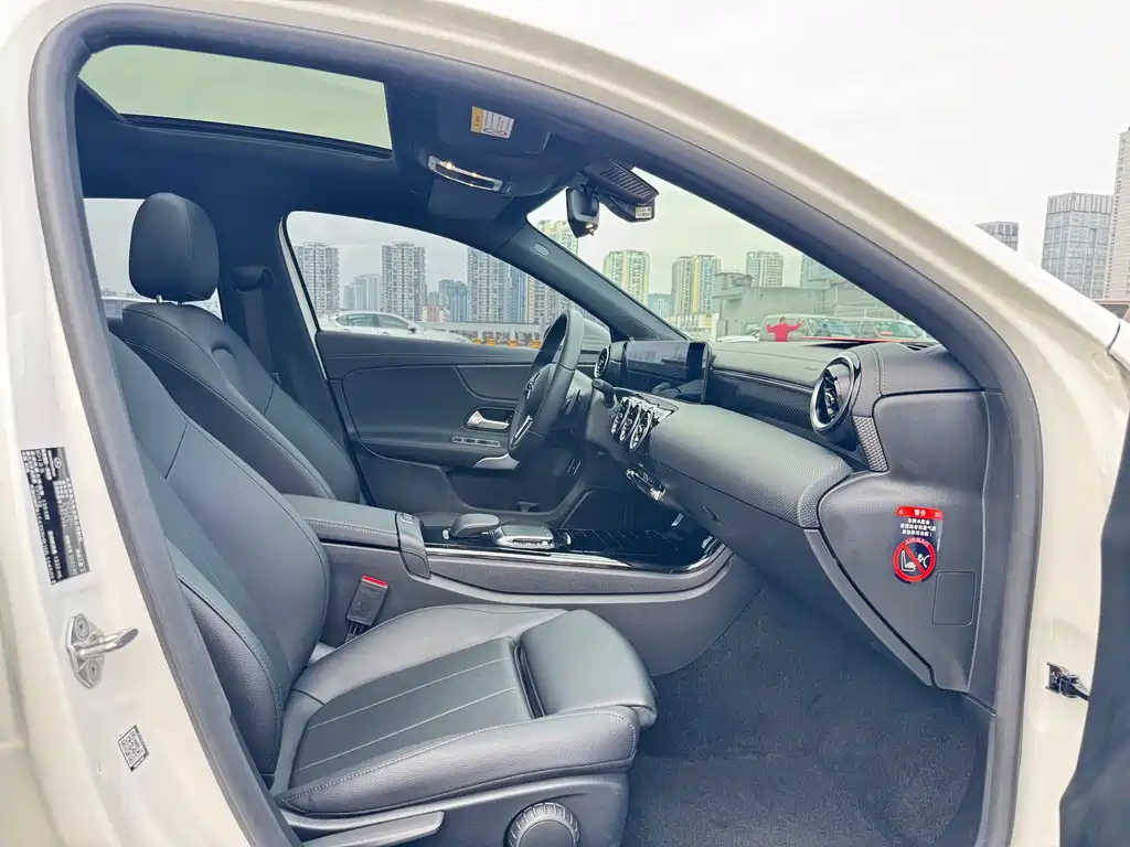 Mercedes-Benz A-Класс 2021