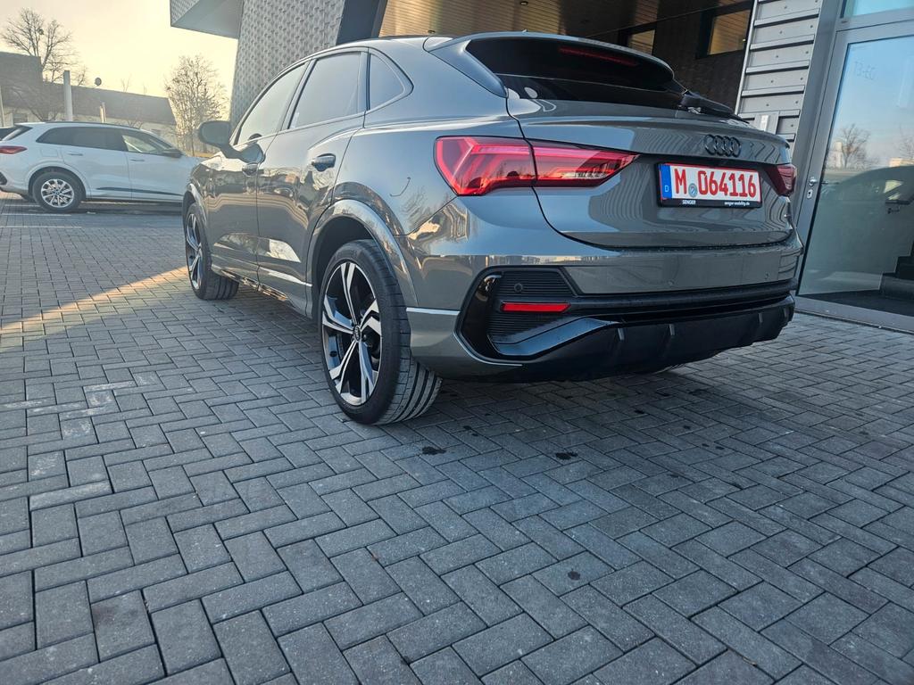 Audi Q3 2022
