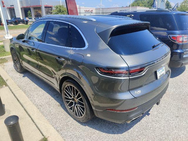 Porsche Cayenne 2022