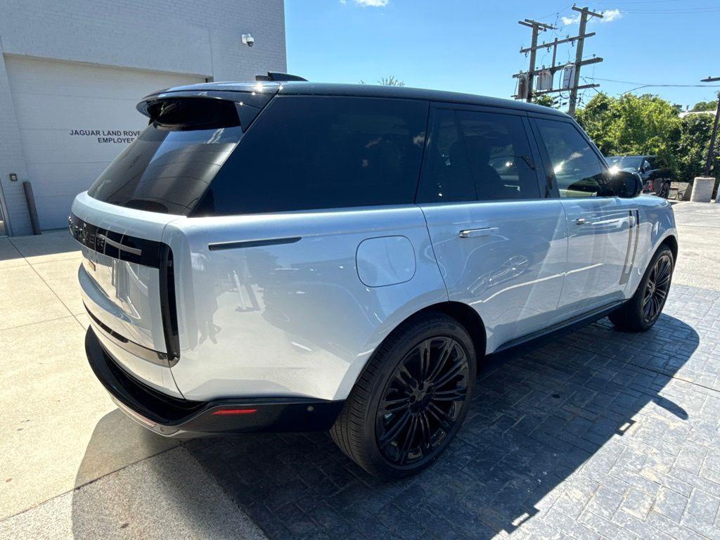 Land Rover Range Rover 2025