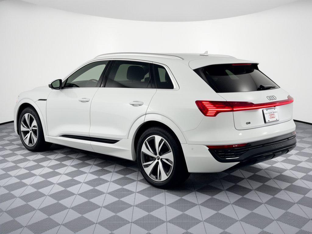Audi Q8 e-tron 2024