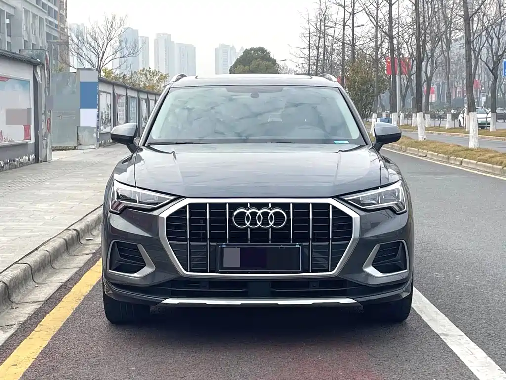 Audi Q3 2021