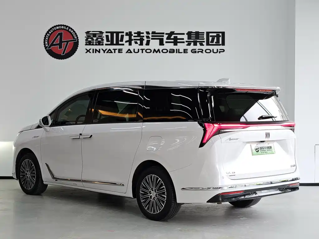 Buick GL8 2024