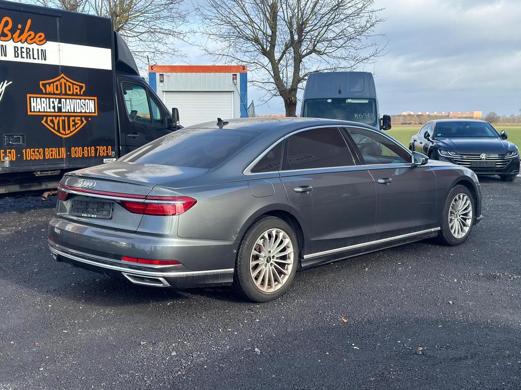 Audi A8 2021