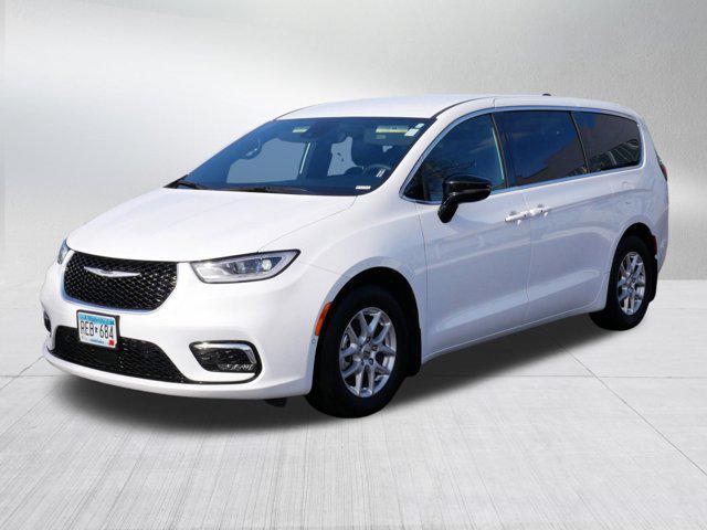 Chrysler Pacifica 2025