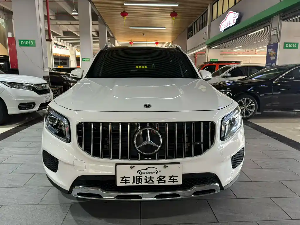 Mercedes-Benz GLB 2022