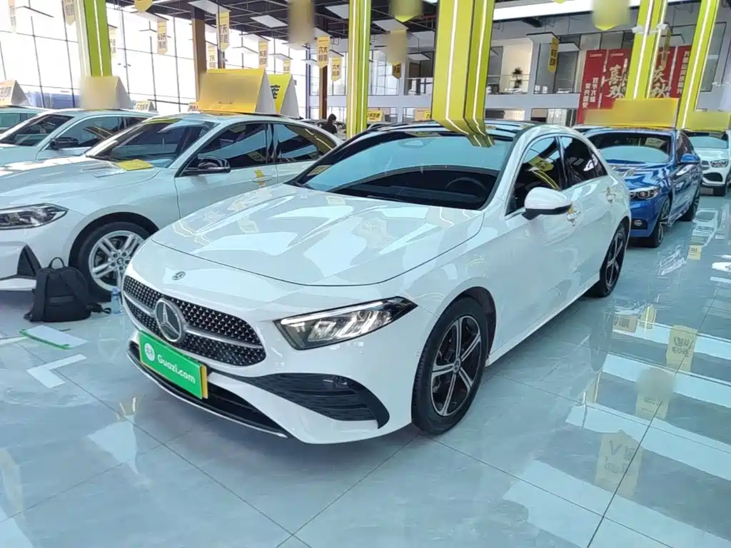 Mercedes-Benz A-Класс 2024