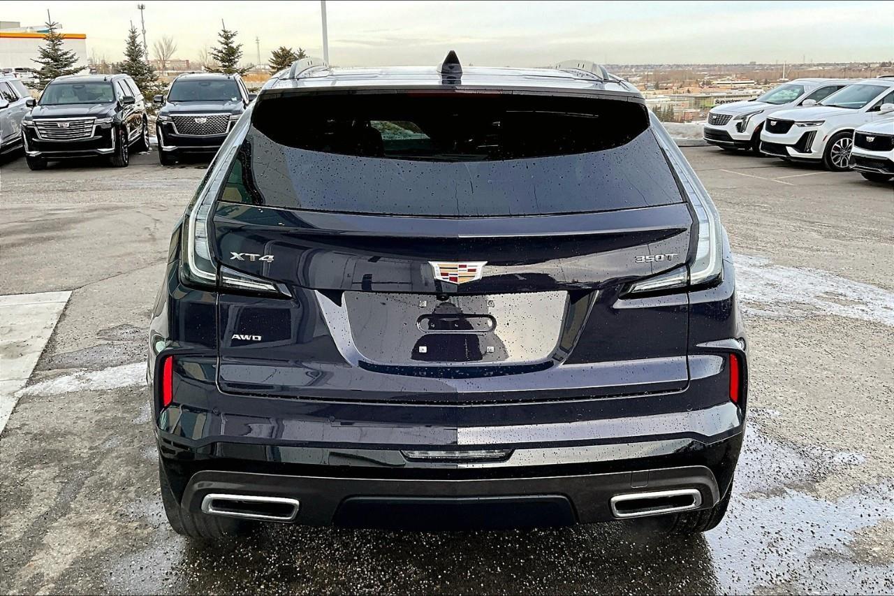 Cadillac XT4 2025