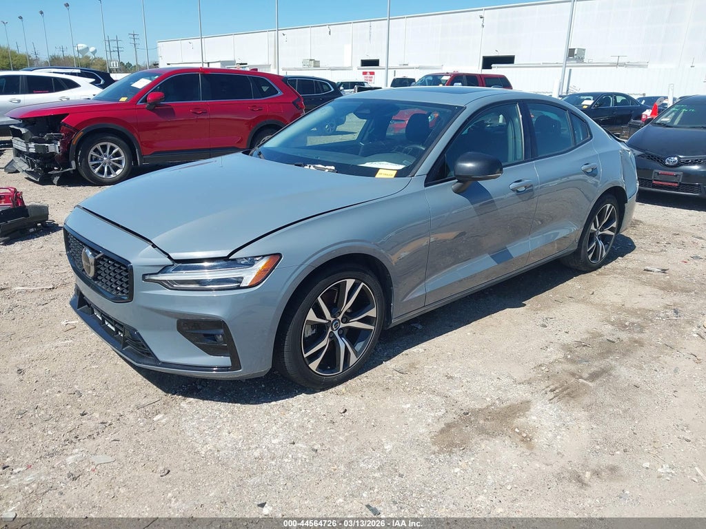 Volvo S60 2024