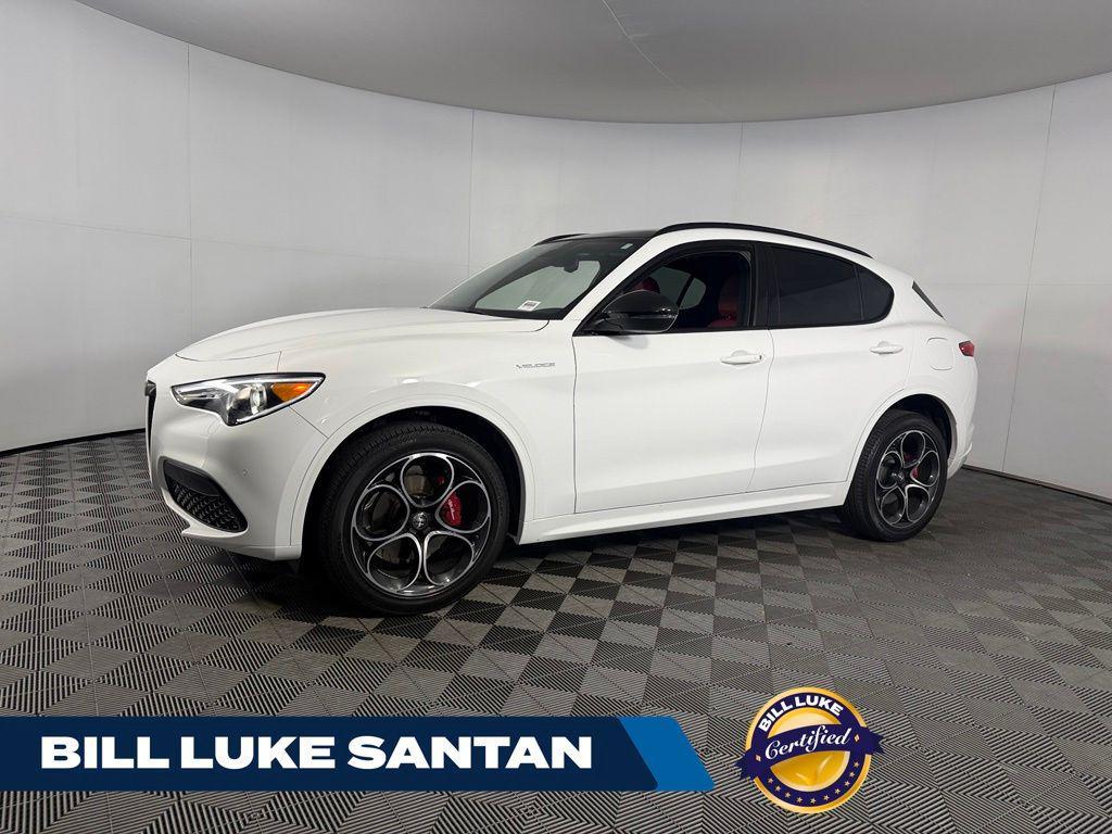 Alfa Romeo Stelvio 2023