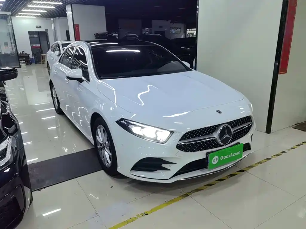 Mercedes-Benz A-Класс 2021