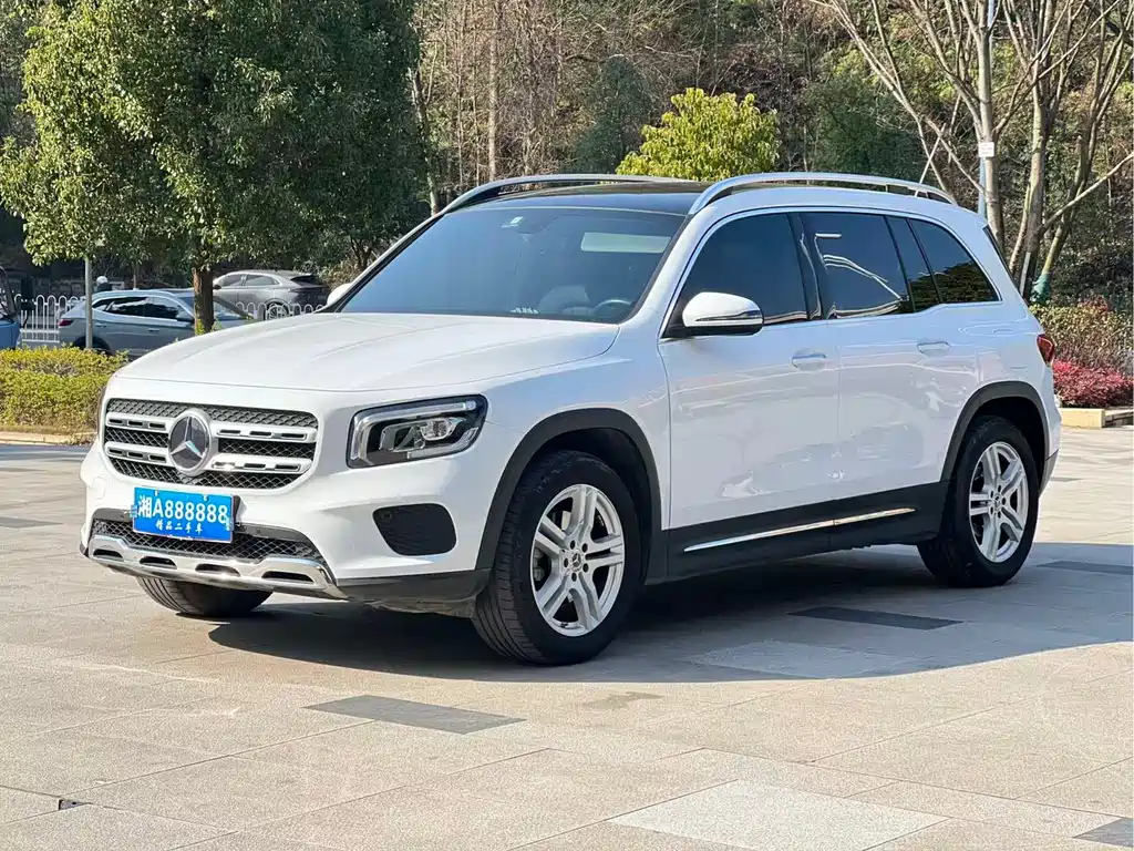 Mercedes-Benz GLB 2021