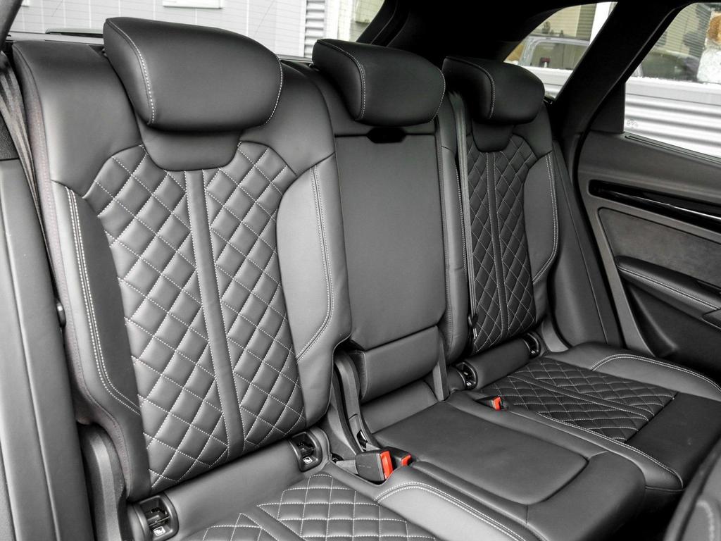 Audi SQ5 2022
