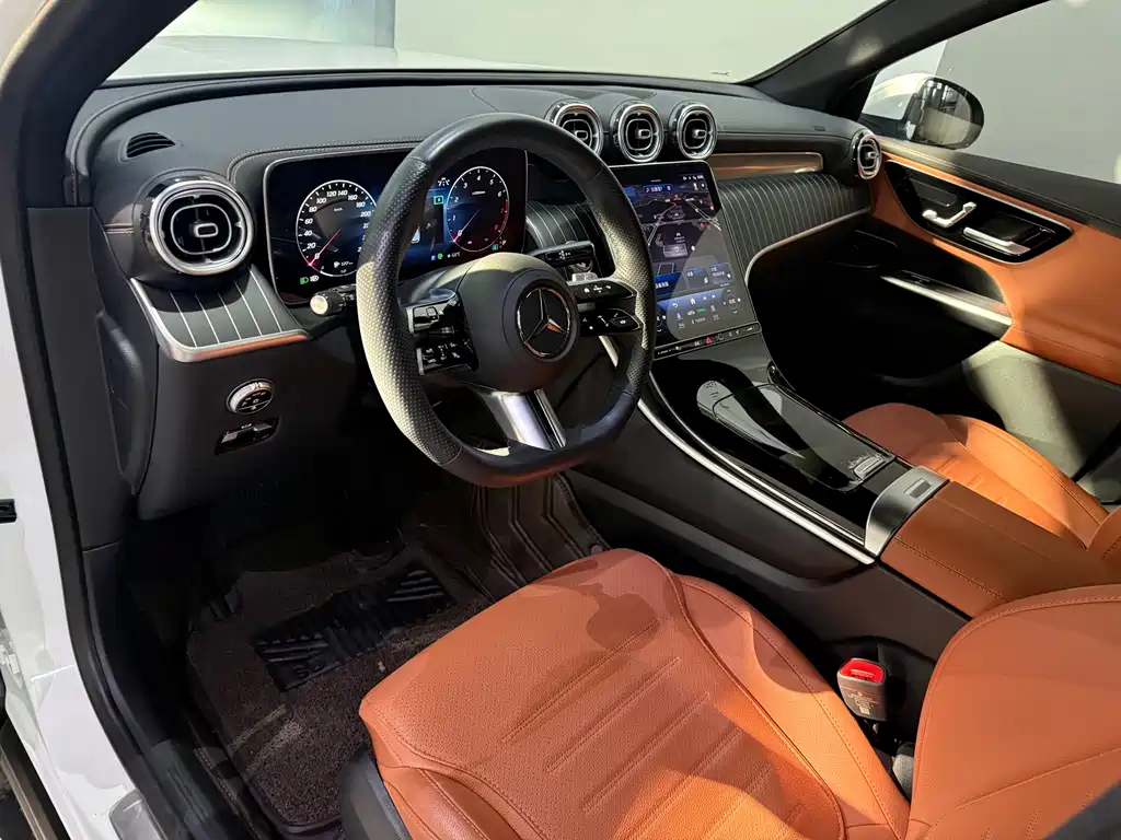 Mercedes-Benz GLC 2024