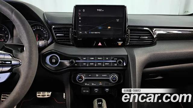 Hyundai Veloster 2020