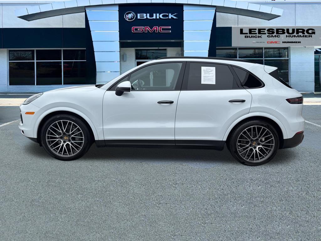 Porsche Cayenne 2022
